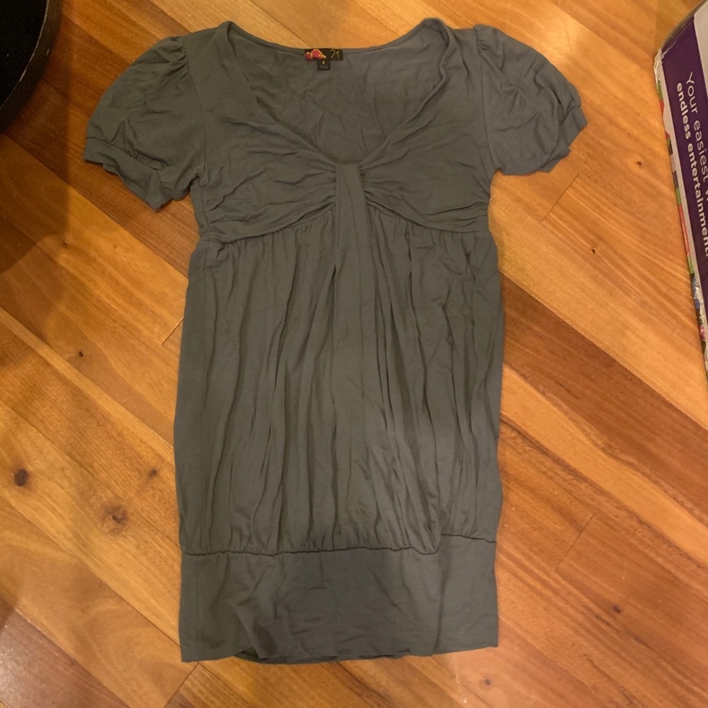 Grey dress